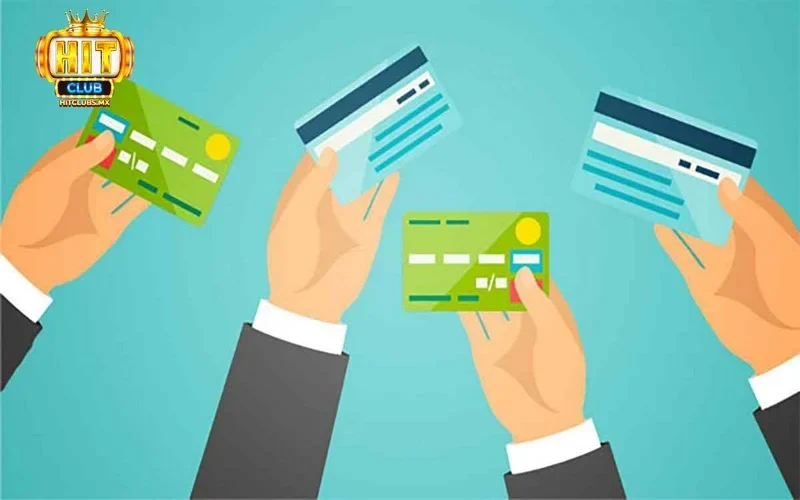 Thẻ atm rất phổ biến hiện nay, thuận tiện để thực hiện chuyển tiền nhanh chóng